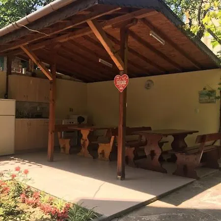 Maris Casa de hóspedes Obzor